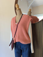 Pull sans manche rose Grande taille Décolleté en V mode femme curvy boutique sud landes hossegor