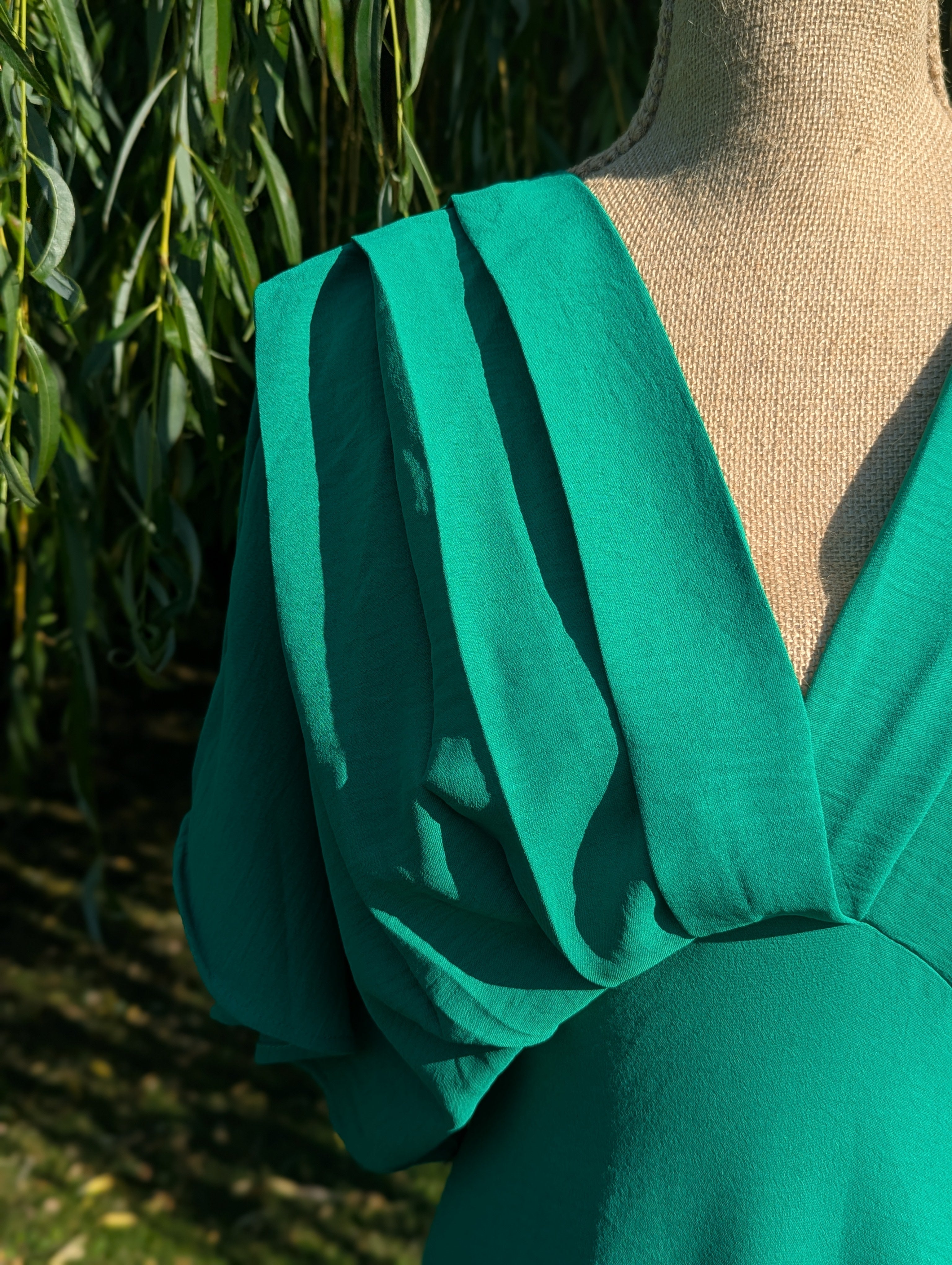 Robe Longue Verte Manches  Ceremonie Mariage Courtes Drapé sur le Devant Mode Femme Landes Cote Basque