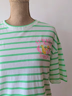 T-shirt marinière vert col rond à manches courtes avec un imprimé summer cocktail club femme mode 
