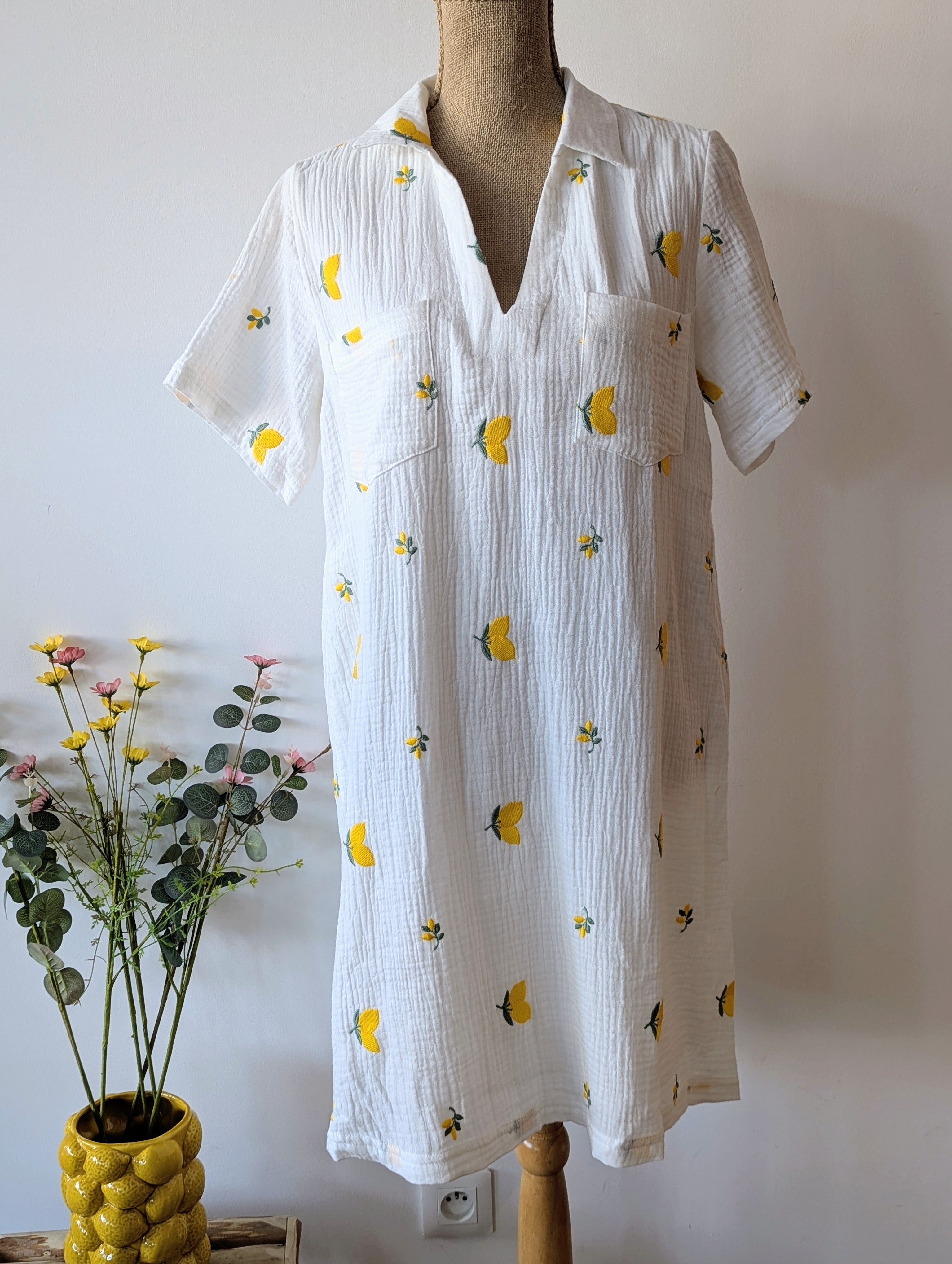 Robe Courte Gaz de Coton  Broderie Citrons Manches Courtes Co Chemise Boutique Mode Femme Ondres Landes