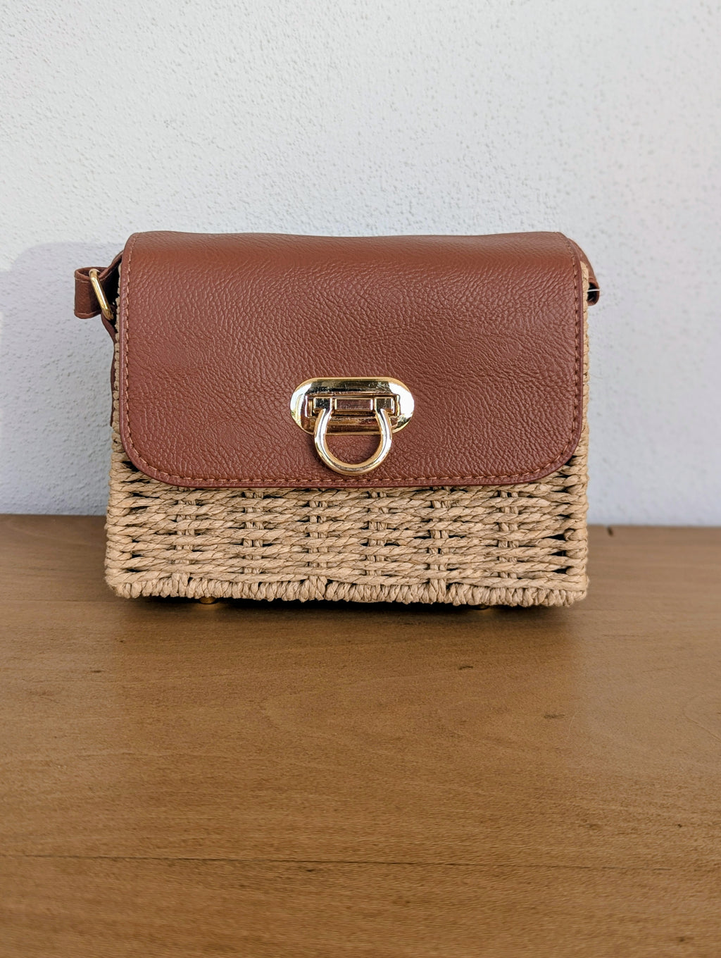 petit sac carre camel marron pour les soirées d'été, summer vibes été, sac pour soirée cérémonies mode femme sud landes Ondres