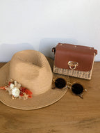 petit sac carree camel marron pour les soirées d'été, summer vibes été, sac pour soirée cérémonies mode femme sud landes Ondres